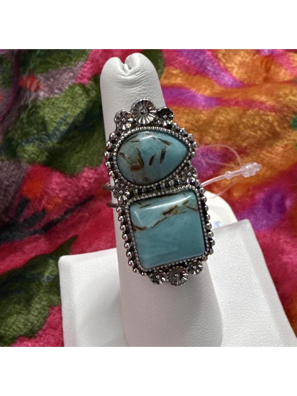 NWT Silvertone Western Cowgirl Turquoise Stretch  Ring